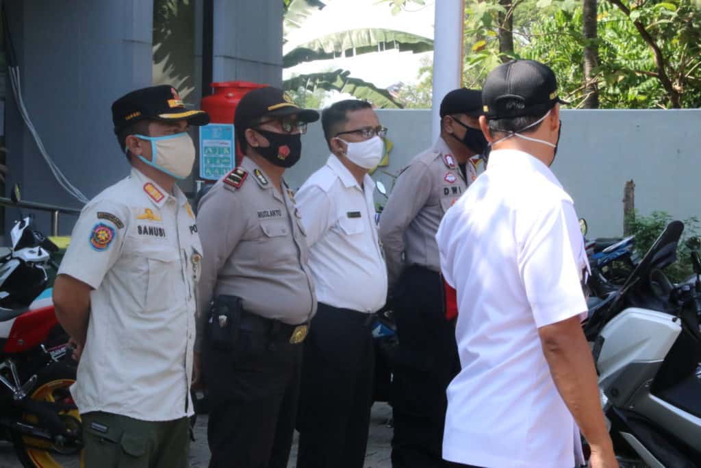 Sosialisasi P4GN dan Pembagian Masker Dalam Operasi Kedisiplinan PSBB & Bekerjasama dengan Kelurahan Pondok Ranggon, Satpol PP, serta FKDMI.