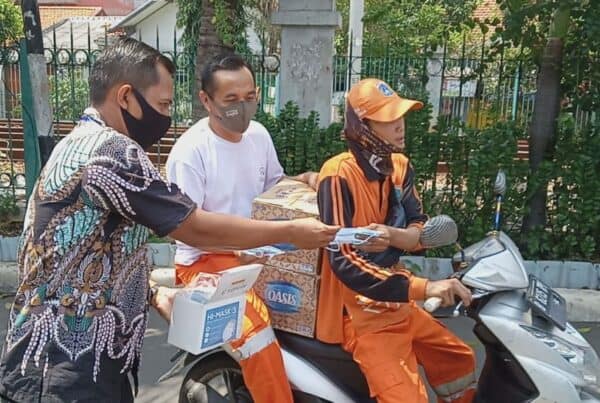 KIE P4GN dalam Sosialisasi Mobil Keliling & Pembagian Masker di Halaman Parkir Kelurahan Palmeriam Jakarta Timur