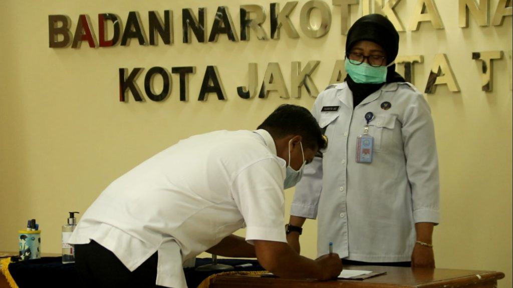Pencanangan Zona Integritas dan Komitmen Bersama Dalam Pembangunan ZI di Lingkungan BNN Kota Jakarta Timur