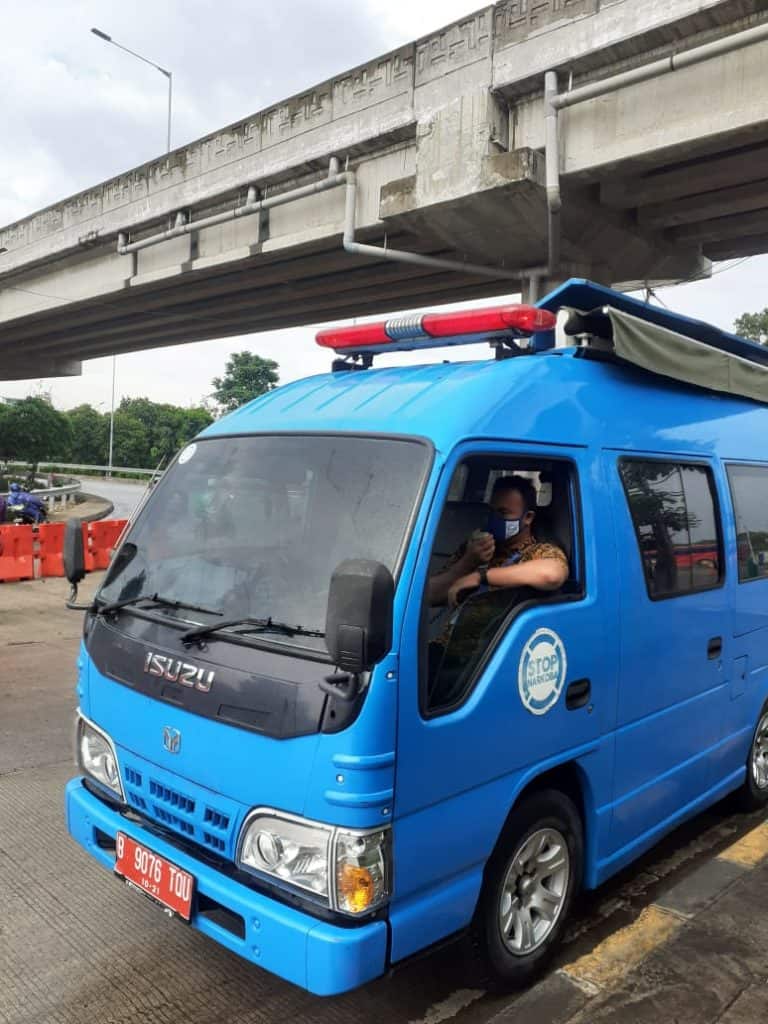 KIE P4GN dalam Sosialisasi Mobil Keliling Jl. Raya Terminal Pulo Gebang Jakarta Timur KIE P4GN dalam Sosialisasi Mobil Keliling Jl. Raya Terminal Pulo Gebang Jakarta Timur