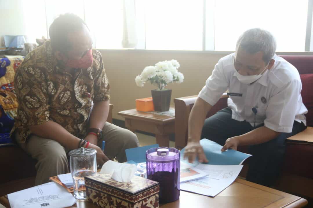 Audiensi Kepala BNNK Jakarta Timur dengan Kepala Suban Kesbangpol Jakarta Timur terkait Program URC