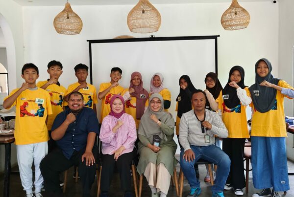 Pelaksanaan Kegiatan Dialog Interaktif Remaja Pada Teman Sebaya Pelaksanaan Kegiatan Dialog Interaktif Remaja Pada Teman Sebaya